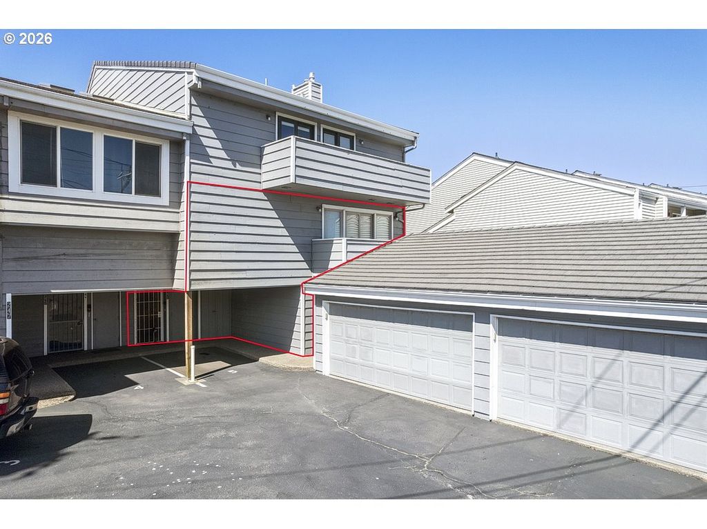 241 Sw EBB Ave, Lincoln City, OR 97367