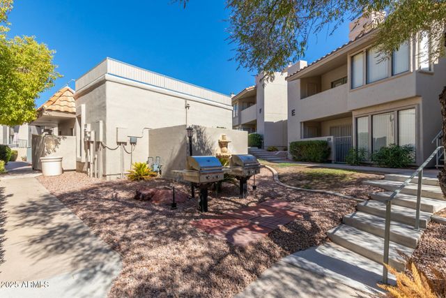 1840 E MORTEN Avenue 140, Phoenix, AZ 85020