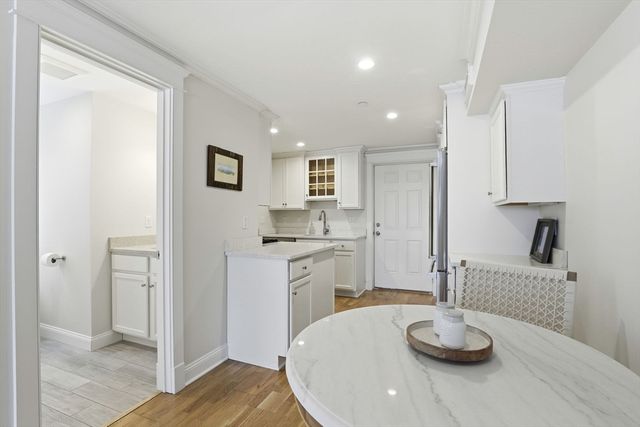 25 Howland St 2, Plymouth, MA 02360