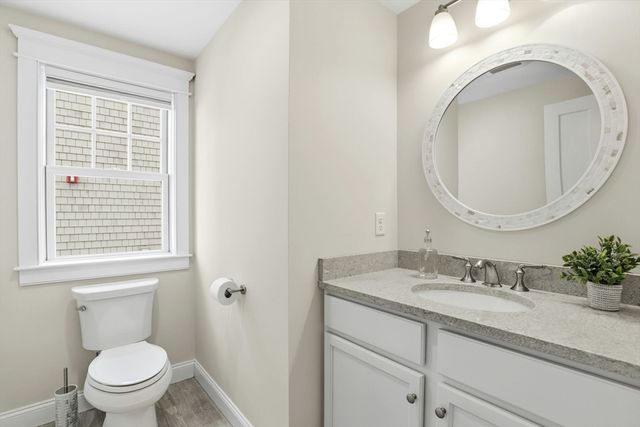 25 Howland St 2, Plymouth, MA 02360