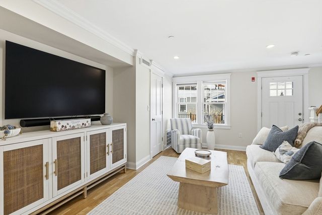 25 Howland St 2, Plymouth, MA 02360