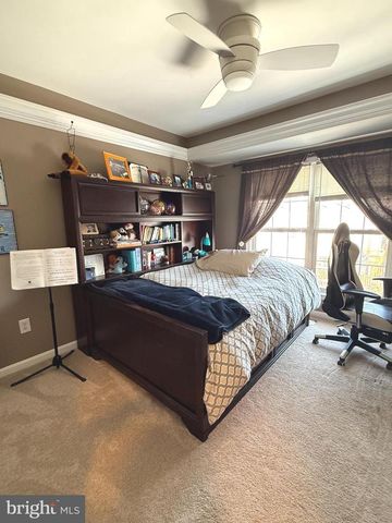 20554 BANBURY SQ, Sterling, VA 20165