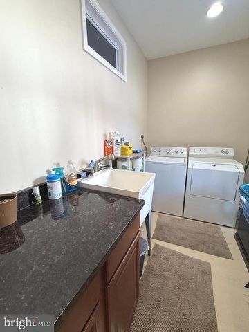 20554 BANBURY SQ, Sterling, VA 20165