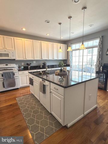 20554 BANBURY SQ, Sterling, VA 20165