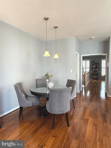 20554 BANBURY SQ, Sterling, VA 20165