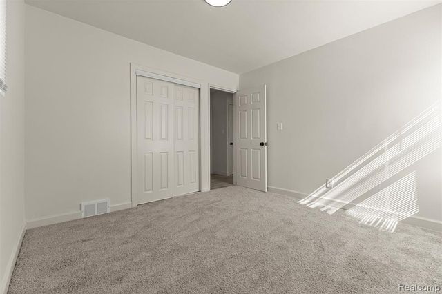 19320 Telegraph Road, Detroit, MI 48219