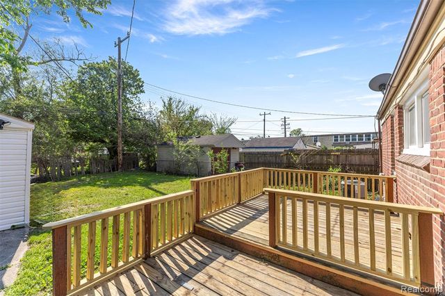 19320 Telegraph Road, Detroit, MI 48219