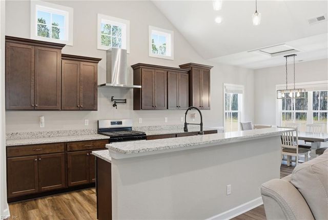 5055 Mineral Spring RD, Suffolk, VA 23438