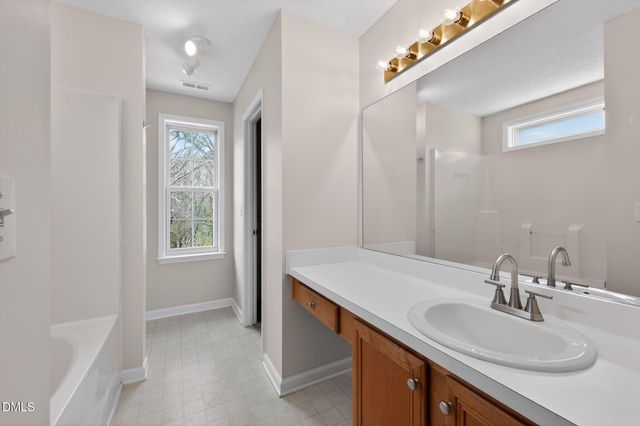 604 Crossview Lane, Durham, NC 27703