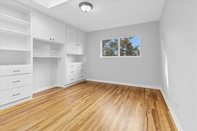 860 Sunset Drive, Pacific Grove, CA 93950