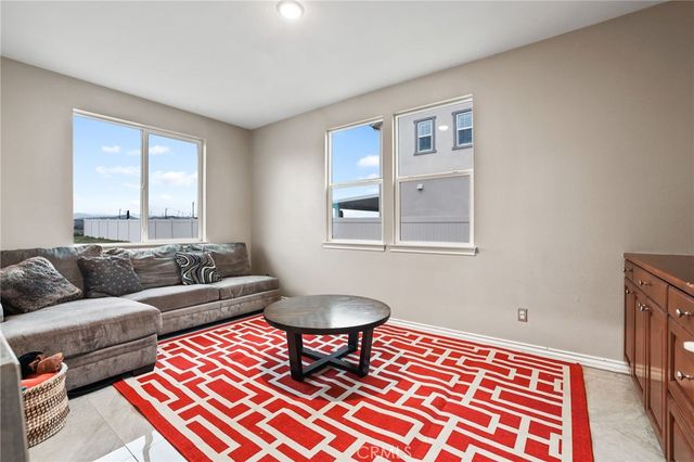 16483 Minneola, Riverside, CA 92503