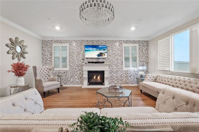 16483 Minneola, Riverside, CA 92503