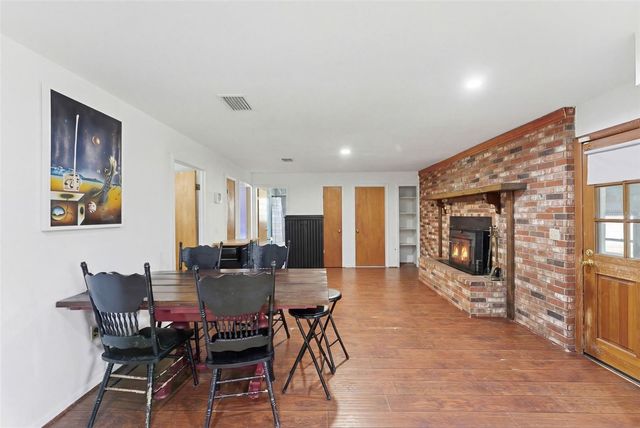 6107 SE ARTHUR ROAD, Belleview, FL 34420