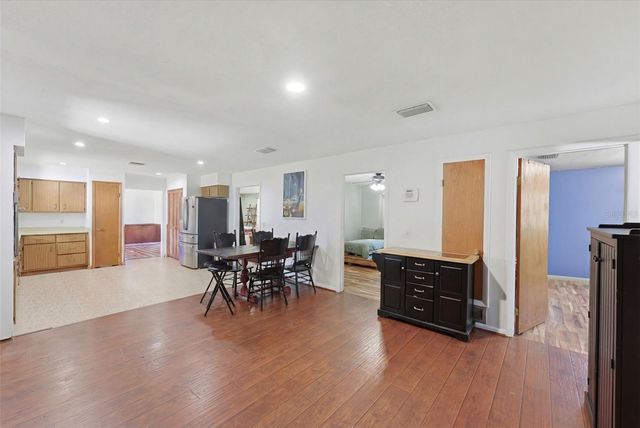 6107 SE ARTHUR ROAD, Belleview, FL 34420