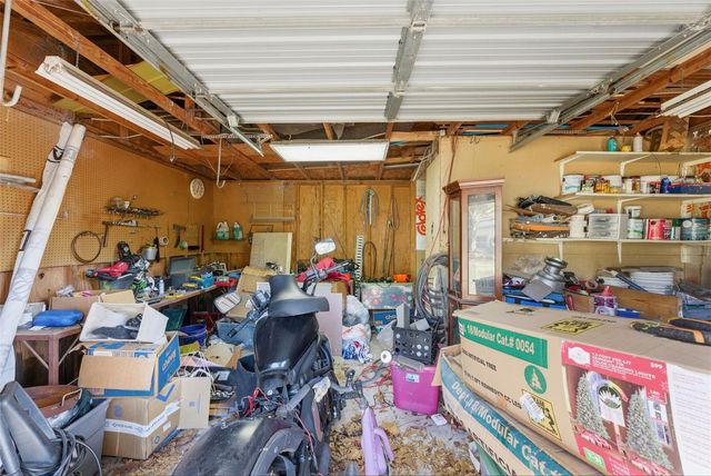 6107 SE ARTHUR ROAD, Belleview, FL 34420