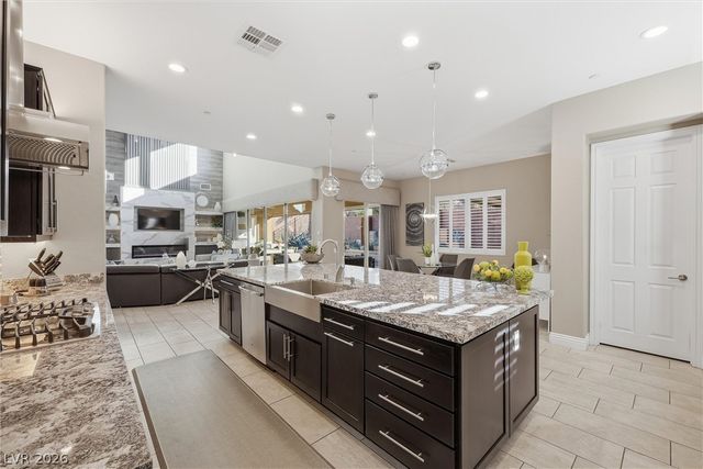 2800 Josephine Drive, Henderson, NV 89044