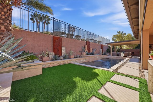 2800 Josephine Drive, Henderson, NV 89044