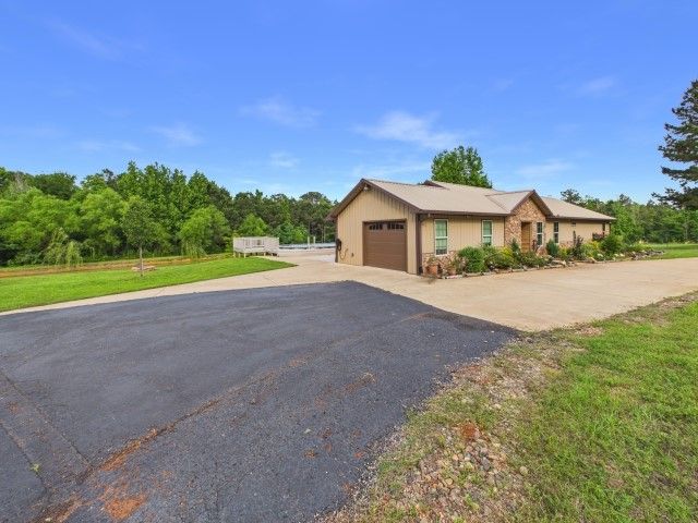 15460 County Road 434, Lindale, TX 75771