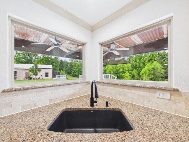 15460 County Road 434, Lindale, TX 75771