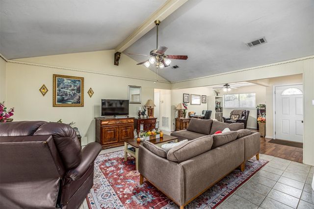 15502 Atwood Lane, Crosby, TX 77532