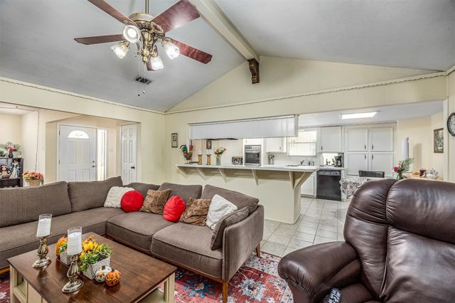 15502 Atwood Lane, Crosby, TX 77532