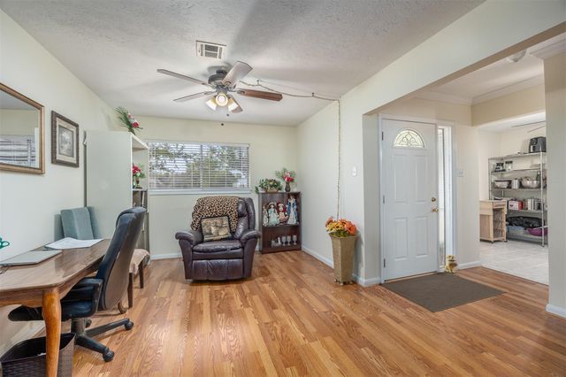 15502 Atwood Lane, Crosby, TX 77532
