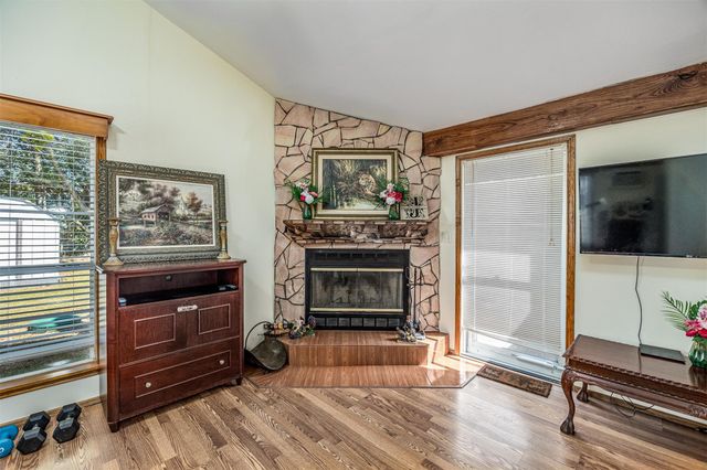 15502 Atwood Lane, Crosby, TX 77532