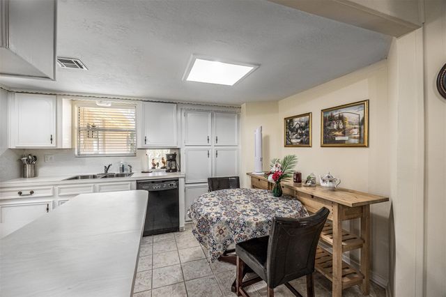 15502 Atwood Lane, Crosby, TX 77532