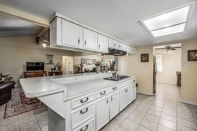 15502 Atwood Lane, Crosby, TX 77532