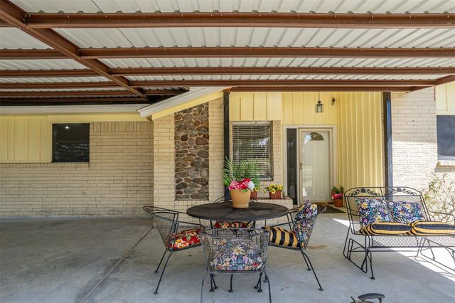 15502 Atwood Lane, Crosby, TX 77532