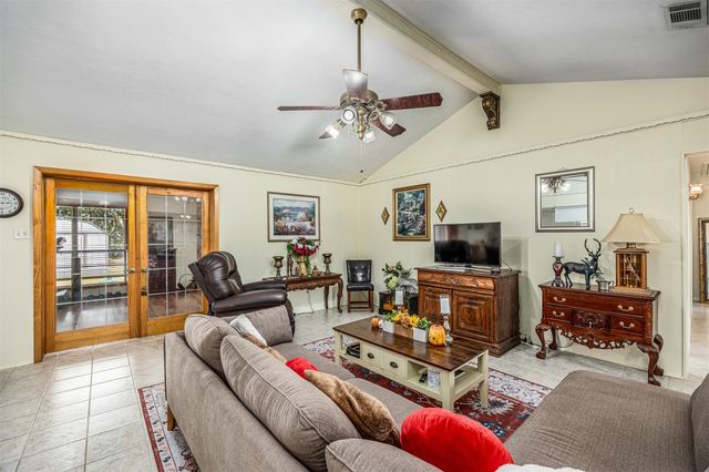 15502 Atwood Lane, Crosby, TX 77532