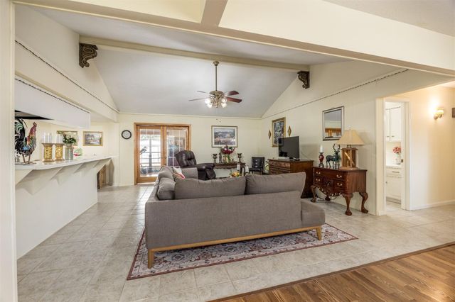 15502 Atwood Lane, Crosby, TX 77532