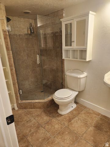 5914 VALLEY POINT DR, West Valley City, UT 84128