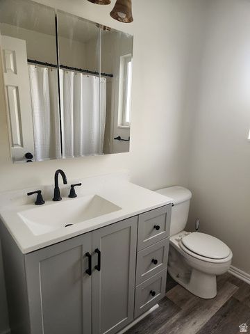 5914 VALLEY POINT DR, West Valley City, UT 84128