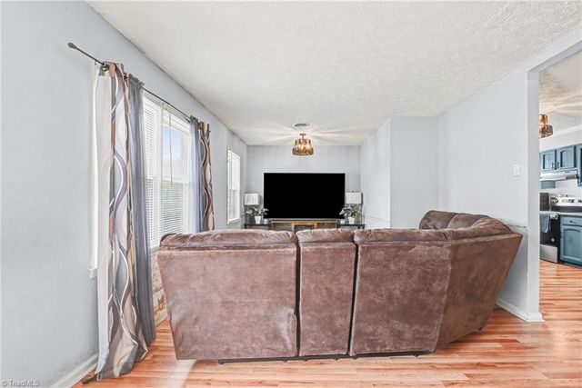 1312 Rotherwood Road, Greensboro, NC 27406