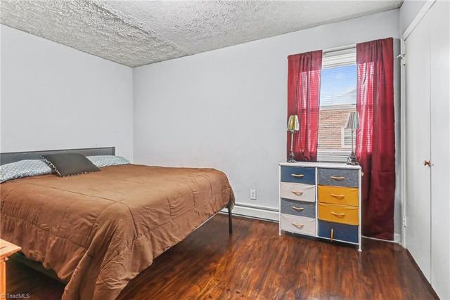1312 Rotherwood Road, Greensboro, NC 27406