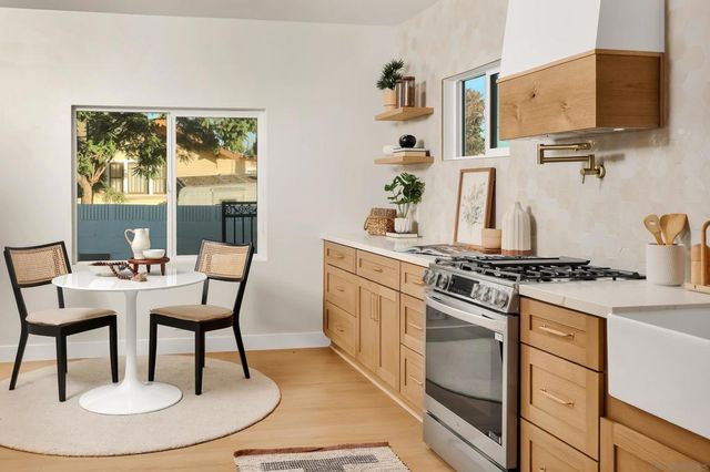 1900 W 41St St, Los Angeles, CA 90062