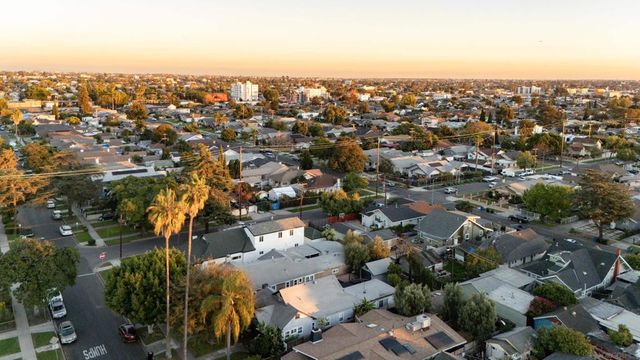 1900 W 41St St, Los Angeles, CA 90062