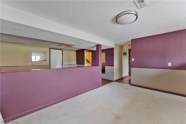 3671 Burkey Road, Austintown, OH 44515