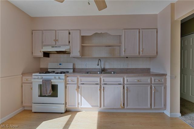 3671 Burkey Road, Austintown, OH 44515