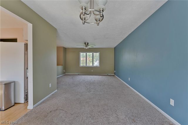 3671 Burkey Road, Austintown, OH 44515