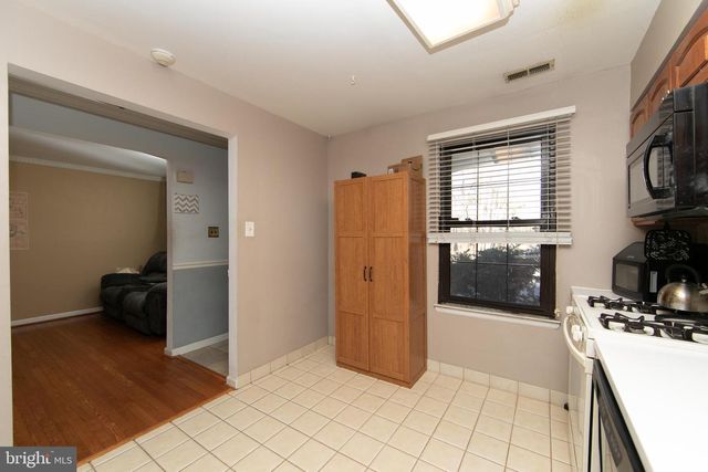 14 FAWNHOLLOW CT, Medford, NJ 08055