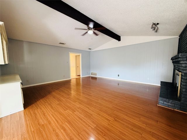 1112 Joanna Circle, Desoto, TX 75115