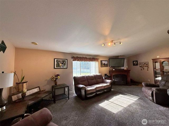 106 Virginia Lee, Mossyrock, WA 98564