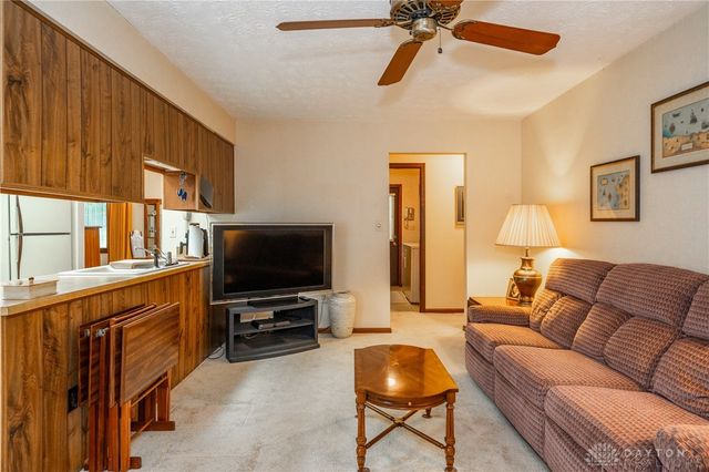 374 Shadywood Drive, Clayton, OH 45415