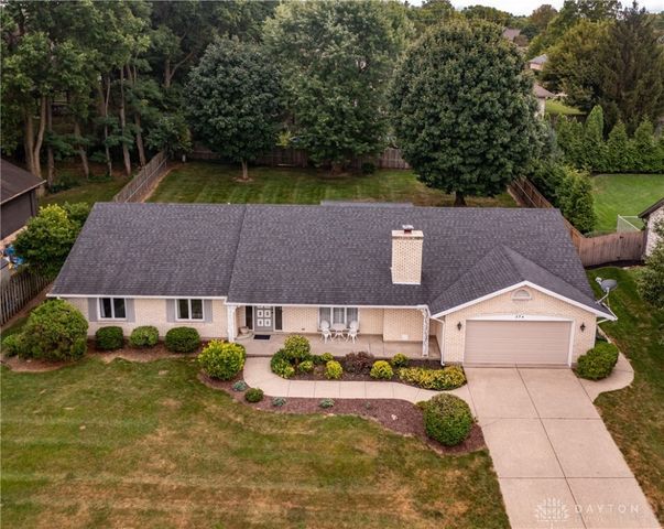374 Shadywood Drive, Clayton, OH 45415