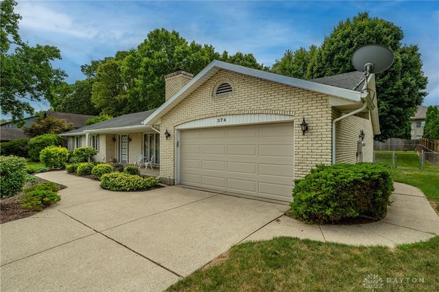 374 Shadywood Drive, Clayton, OH 45415