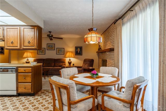 374 Shadywood Drive, Clayton, OH 45415