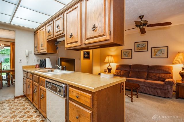 374 Shadywood Drive, Clayton, OH 45415