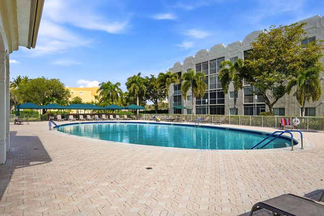 7763 Southampton Terrace 309, Tamarac, FL 33321